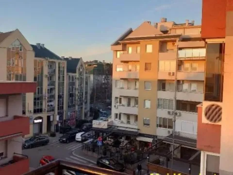 Prodaja, jednosoban stan, 40m², Filmski Grad, Beograd - image 13