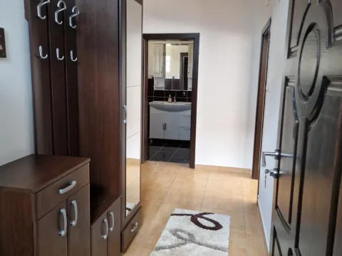 Rent, three bedroom apartment, 115m², Tološi, Podgorica - image 9