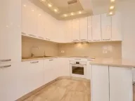 Prodaja, trosoban stan, 108m², Kotor, Crna Gora - image 4