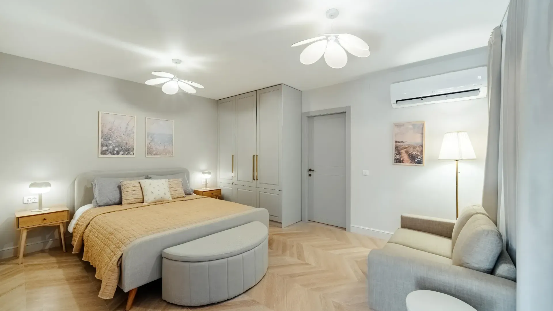 Prodaja, dvosoban stan, 43m², Centar, Kotor