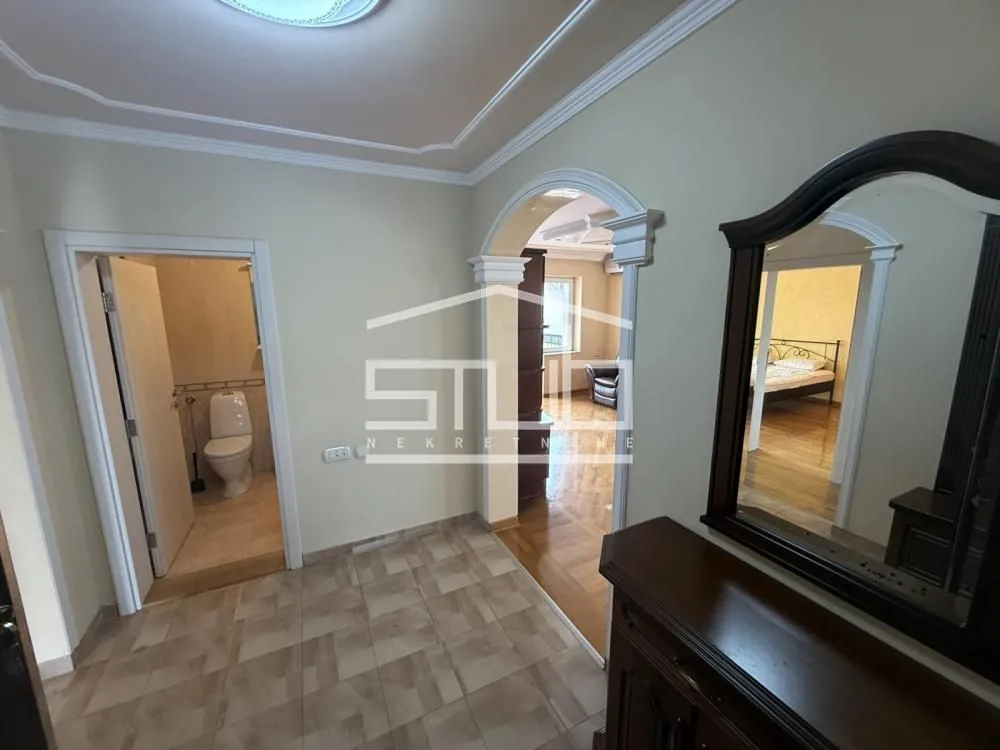 Sale, four bedroom apartment, 115m², Jajinci, Voždovac Sve Podlokacije
