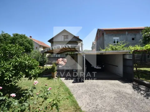 Prodaja, kuća, 320m², Murtovina, Podgorica - image 22