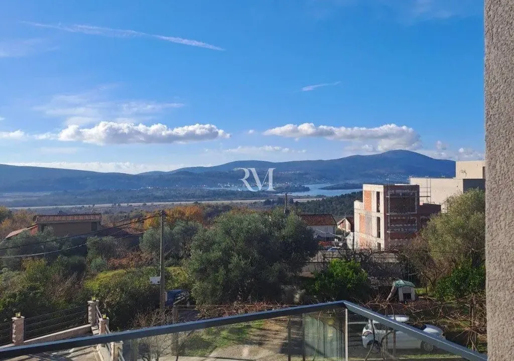 Rent, one bedroom apartment, 44m², Kavač, Kotor