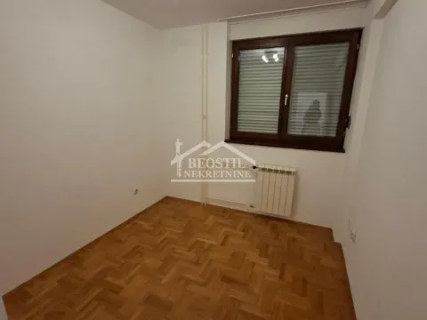 Rent, two bedroom apartment, 43m², Vračar Sve Podlokacije, Beograd - image 5
