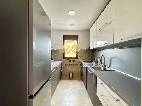 Izdavanje, kuća, 180m², Dajbabe, Podgorica - image 6