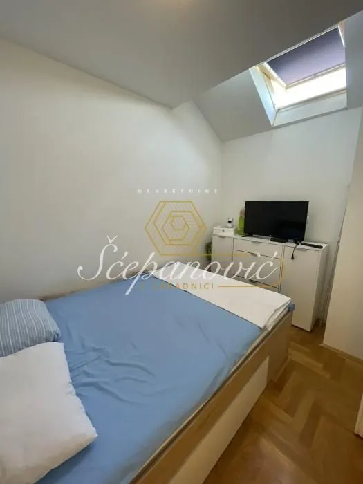Prodaja, trosoban stan, 65m², Novo naselje, Novi Sad