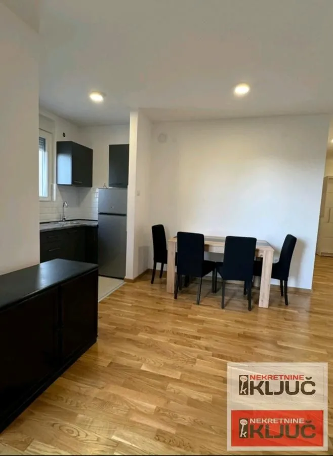 Izdavanje, dvosoban stan, 65m², Telep, Novi Sad Sve Podlokacije