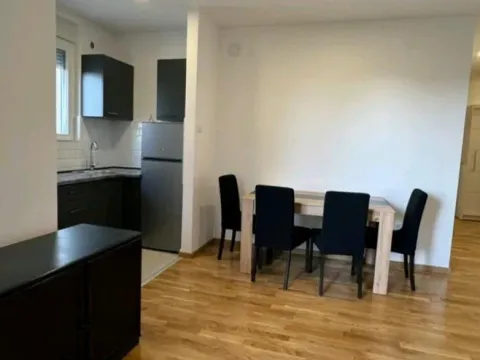 Izdavanje, dvosoban stan, 65m², Telep, Novi Sad Sve Podlokacije - image 2