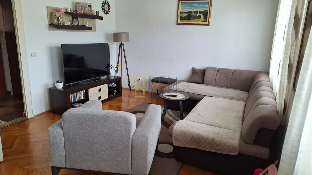 Prodaja, dvosoban stan, 71m², Drpe Mandića, Podgorica