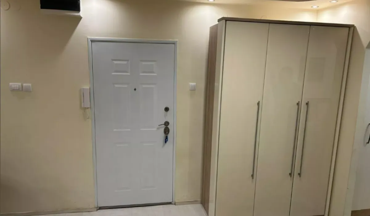Prodaja, trosoban stan, 64m², Novi Sad Sve Podlokacije, Novi Sad