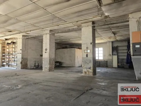 Rent, office space, 300m², Futog, Novi Sad Sve Podlokacije - image 4