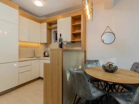 Sale, two bedroom apartment, 61m², Pržno, Budva - image 6