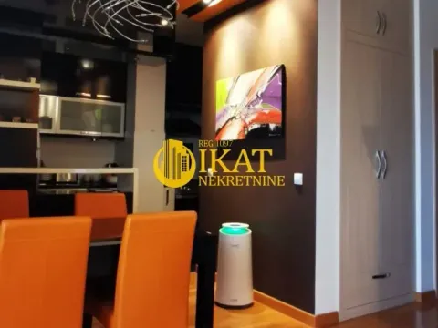 Sale, three bedroom apartment, 68m², Centar, Inđija - image 2