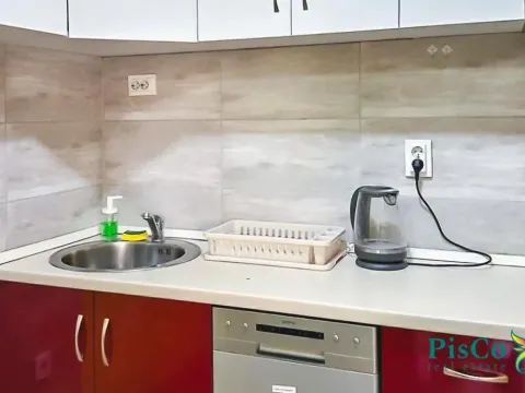 Izdavanje, dvosoban stan, 60m², Blok 5, Podgorica - image 4