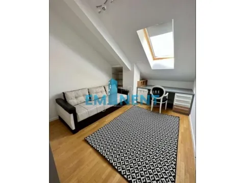 Izdavanje, trosoban stan, 94m², Zemun Sve Podlokacije, Beograd - image 13