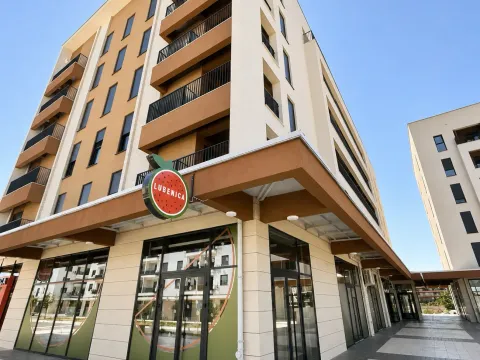 Izdavanje, jednosoban stan, 46m², New City, Podgorica - image 15