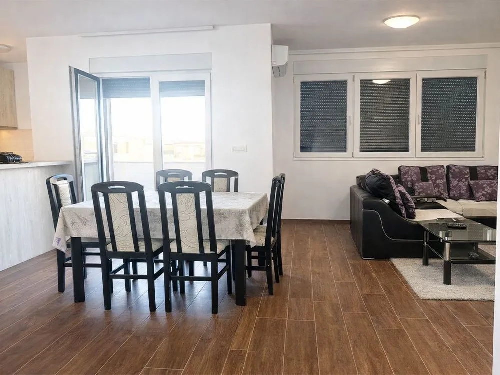 Sale, three bedroom apartment, 65m², Surčin, Beograd