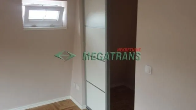 Rent, house, 300m², Savski Venac, Beograd