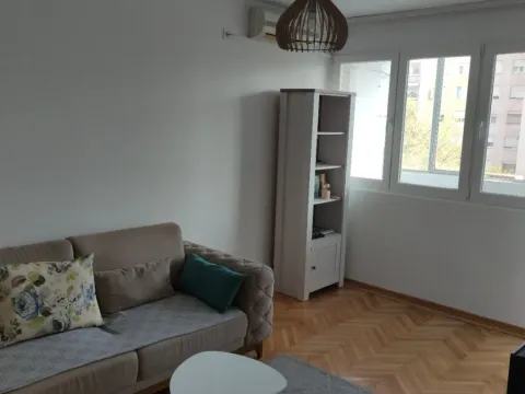 Daily-rent, two bedroom apartment, 60m², Gintaš, Podgorica - image 13
