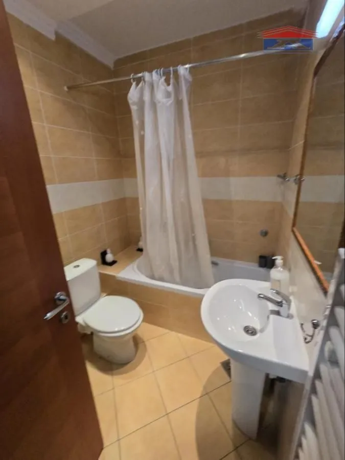 Izdavanje, dvosoban stan, 48m², Grbavica, Novi Sad Sve Podlokacije
