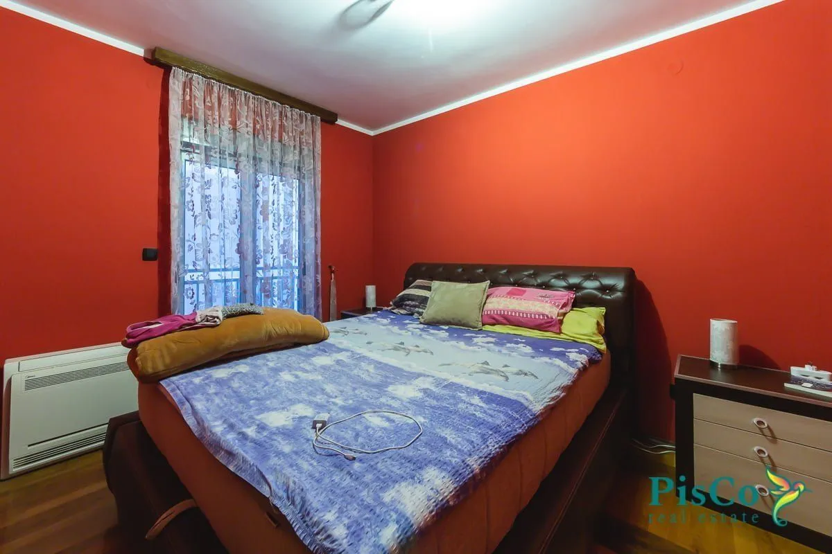 Prodaja, četvorosoban stan, 130m², Preko Morače, Podgorica
