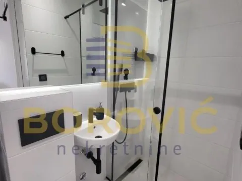 Sale, one bedroom apartment, 33m², Stari Grad, Beograd - image 11