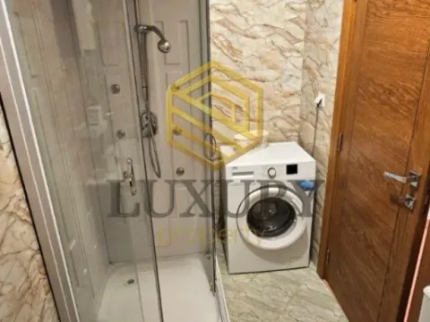 Izdavanje, dvosoban stan, 64m², Stari Aerodrom, Podgorica - image 5