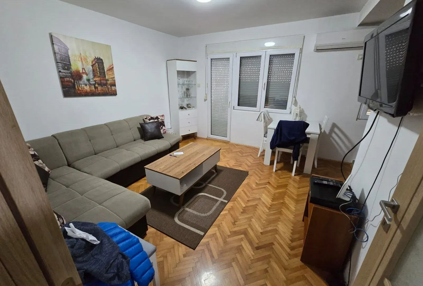 Rent, apartment, 56m², Kotor, Crna Gora