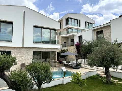 Prodaja, kuća, 164m², Kumbor, Herceg Novi - image 4
