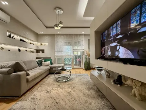 Sale, three bedroom apartment, 69m², Medijana, Niš - image 2