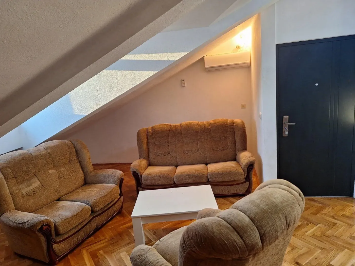 Rent, one bedroom apartment, 45m², Zabjelo, Podgorica