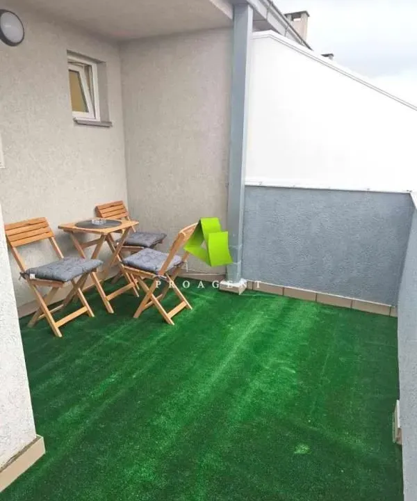 Prodaja, dvosoban stan, 75m², Medijana, Niš