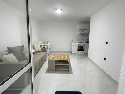 Sale, one bedroom apartment, 34m², Dobre Vode, Bar - image 3
