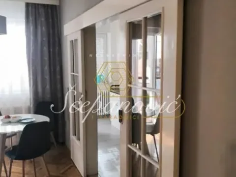 Izdavanje, dvosoban stan, 64m², Centar, Novi Sad - image 9