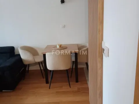 Izdavanje, trosoban stan, 55m², Kluz, Zvezdara Sve Podlokacije - image 6