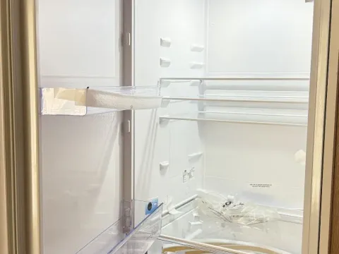 Sale, one bedroom apartment, 43m², Bečići, Budva - image 18