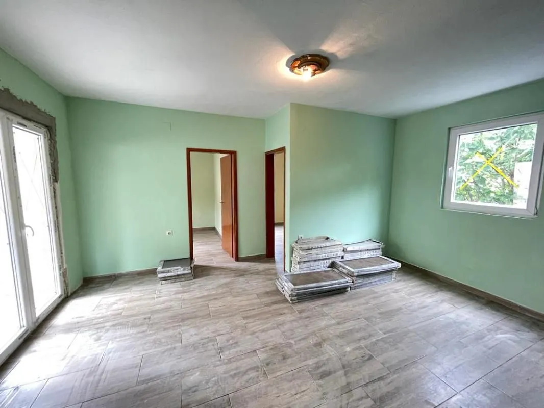 Prodaja, kuća, 110m², Sutomore, Bar