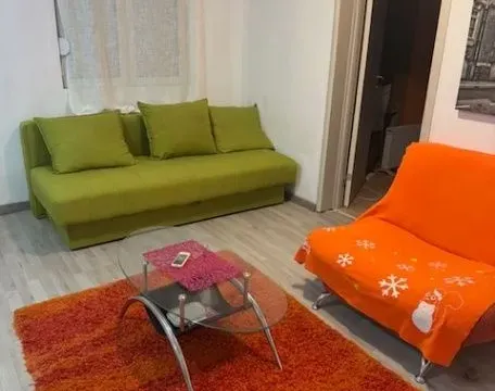 Izdavanje, jednosoban stan, 45m², Golubovina, Budva