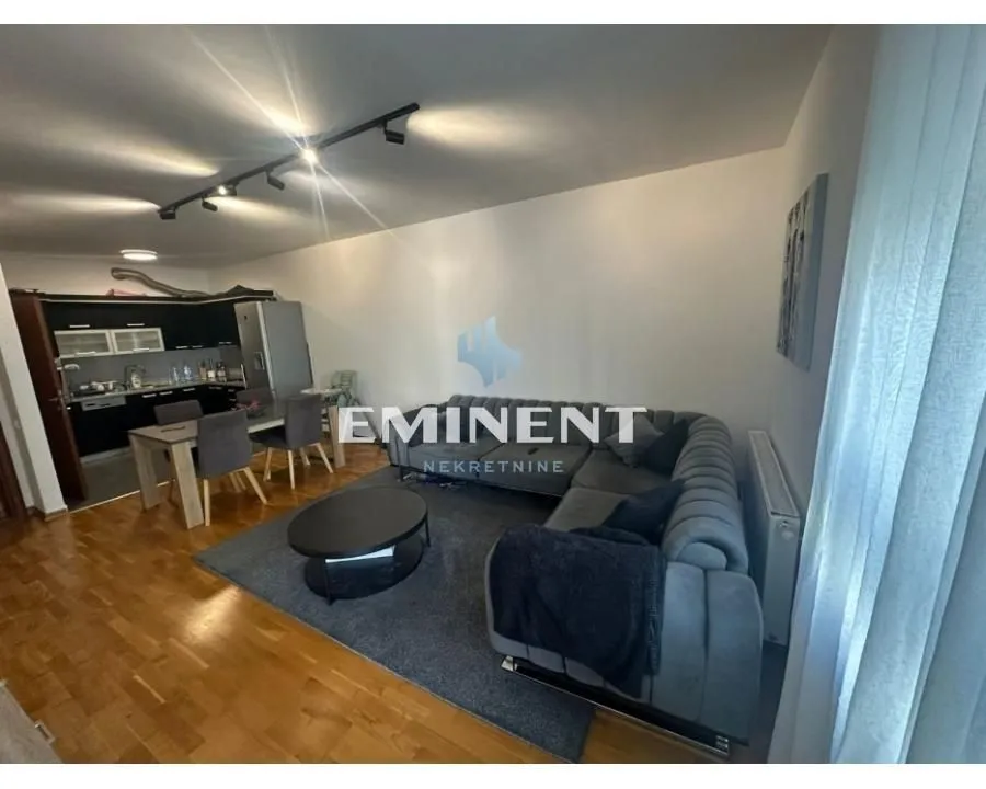 Izdavanje, dvosoban stan, 62m², Novi Beograd Sve Podlokacije, Beograd