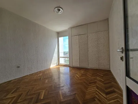 Prodaja, stan, 71m², Pejton, Podgorica - image 14