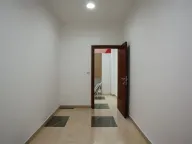 Izdavanje, poslovni prostor, 214m², Podgorica, Crna Gora - image 11