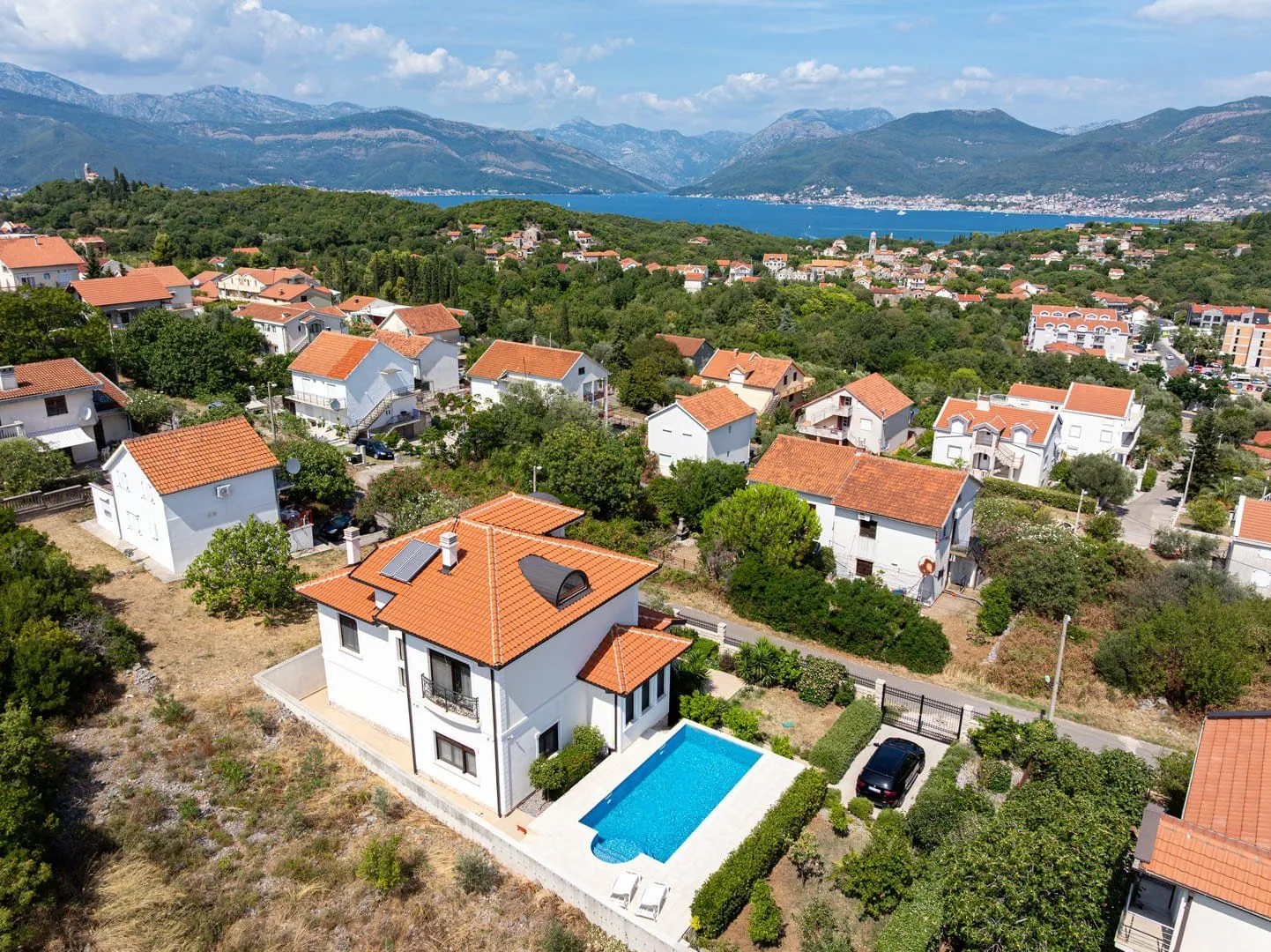 Prodaja, kuća, 277m², Radovići, Tivat