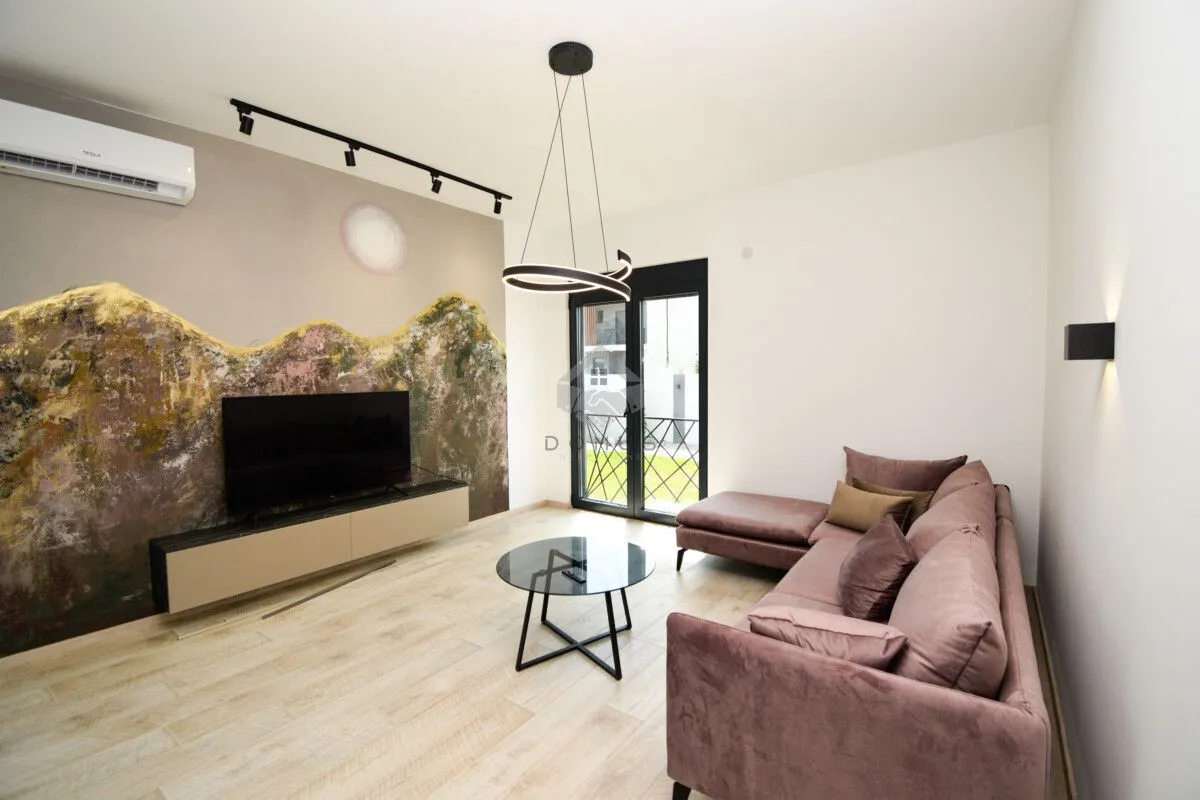 Prodaja, kuća, 154m², Dahna, Podgorica