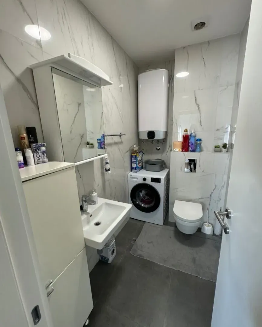 Prodaja, dvosoban stan, 96m², Soho City, Bar