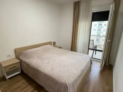 Izdavanje, jednosoban stan, 45m², Pobrežje, Podgorica - image 6