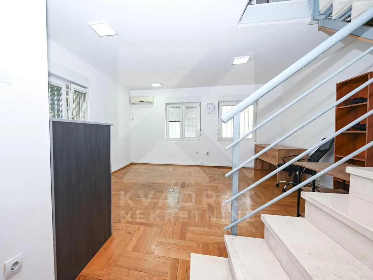 Rent, office space, 65m², Stari Aerodrom, Podgorica