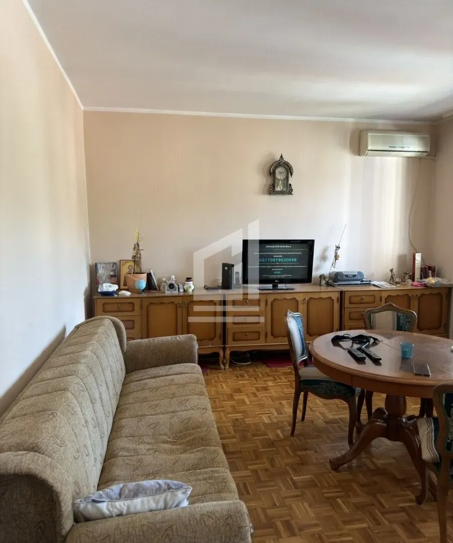 Prodaja, dvosoban stan, 83m², Momišići, Podgorica