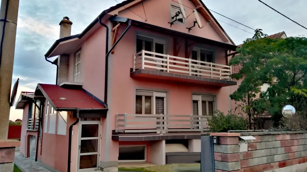 Prodaja, kuća, 480m², Lazarevac, Beograd