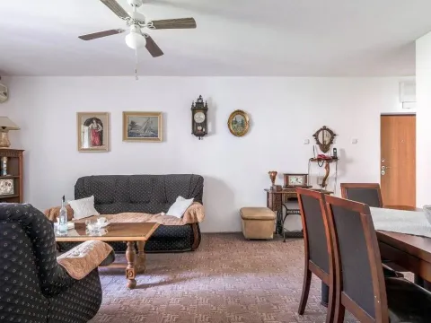 Sale, two bedroom apartment, 65m², Škaljari, Kotor - image 4