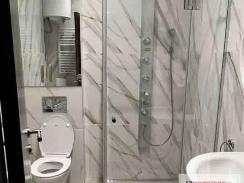 Izdavanje, jednosoban stan, 43m², Bulevar Oslobodjenja, Novi Sad Sve Podlokacije - image 8